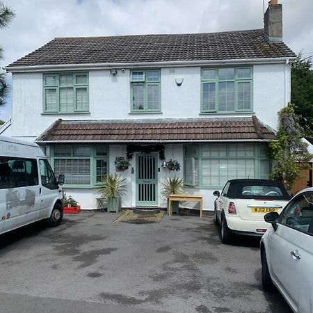 Barrs Court Beds Bed & Breakfast Warmley Eksteriør bilde
